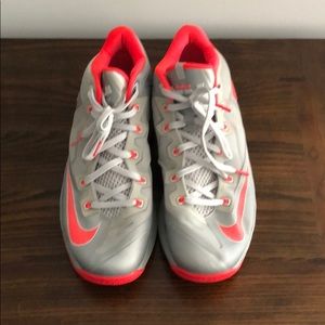 Lebron James low top b-ball sneakers. Worn once.